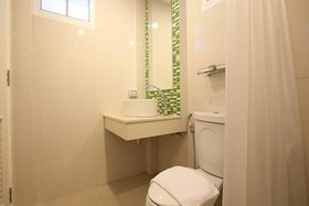 Bangsaen Heritage Hotel