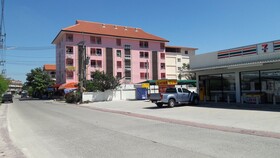 Bun Som Apartment