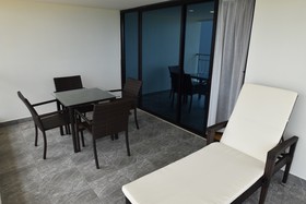 Golden Jomtien Beach Hotel
