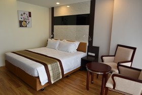 Golden Jomtien Beach Hotel