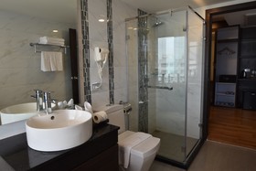 Golden Jomtien Beach Hotel