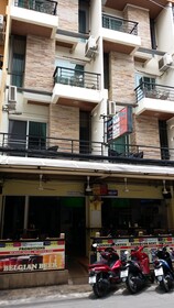 Harry's Place