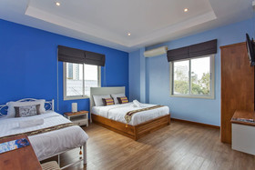 Baan Talay Home