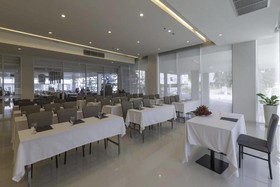 Kantary Hotel And Serviced Apartment, Amata Bangpakong
