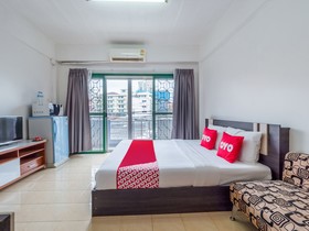 Spice Guest House By OYO Rooms