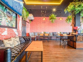 Spice Guest House By OYO Rooms