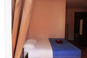 Sureena Hotel