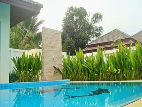 Unique Paradise Resort