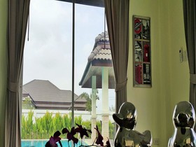 Unique Paradise Resort