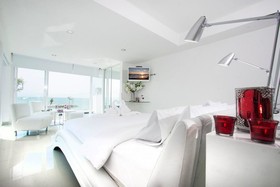 Villa 7th Heaven Beach Front