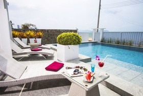 Villa 7th Heaven Beach Front