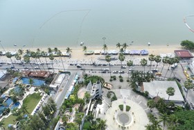 Jomtien Plaza Condotel