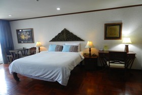 Jomtien Plaza Condotel