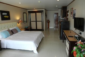 Jomtien Plaza Condotel