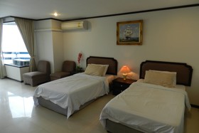 Jomtien Plaza Condotel