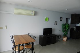Jomtien Plaza Condotel