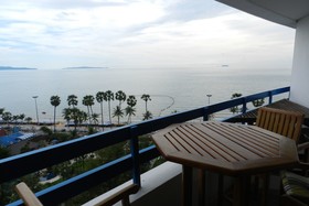 Jomtien Plaza Condotel