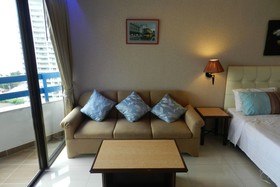 Jomtien Plaza Condotel