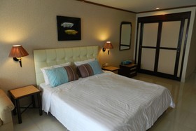 Jomtien Plaza Condotel