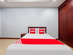 OYO 1087 Udom Khomkham Apartment