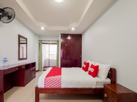 OYO 1087 Udom Khomkham Apartment