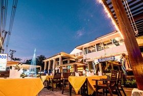 The Sea Breeze Jomtien Resort