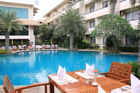 The Sea Breeze Jomtien Resort