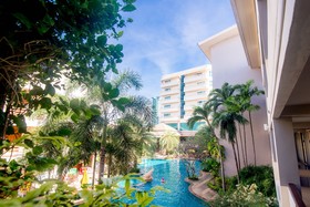 The Sea Breeze Jomtien Resort