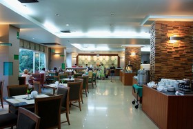 The Sea Breeze Jomtien Resort
