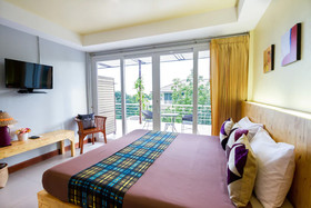 Koh Larn Riviera