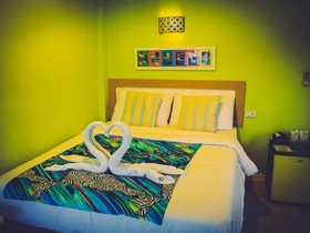 Sukkee Island Resort