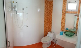 Tawaen Beach Resort