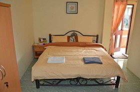 Pattaya Holiday Lodge