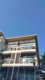 Admire House