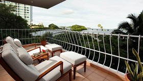 Amari Suites Wing