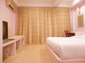 Happy Bou Jomtien Guesthouse