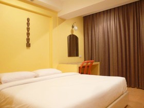 Happy Bou Jomtien Guesthouse