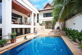 Angels Villa