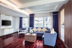 A-One The Royal Cruise Hotel