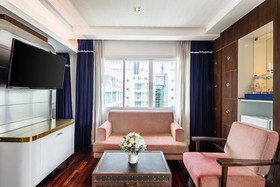 A-One The Royal Cruise Hotel