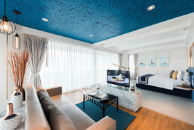 A-One The Royal Cruise Hotel
