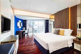 A-One The Royal Cruise Hotel
