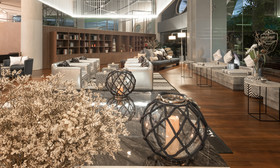 A-One The Royal Cruise Hotel & New Wing Hotel