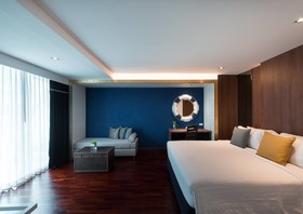 A-One The Royal Cruise Hotel & New Wing Hotel