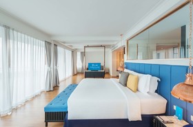 A-One The Royal Cruise Hotel & New Wing Hotel