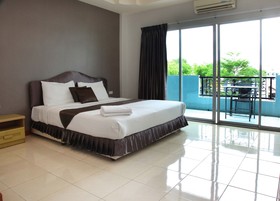 Arya Inn Pattaya Beach Hotel