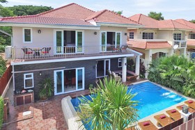 Baan Calypso