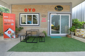 Baan Wararin Hostel by OYO Rooms