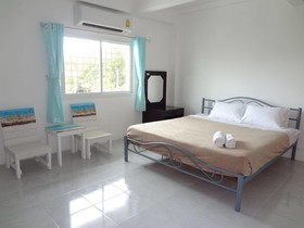 Beach House Pattaya