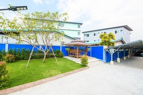 Blue Bed Pattaya Sha By Zuzu